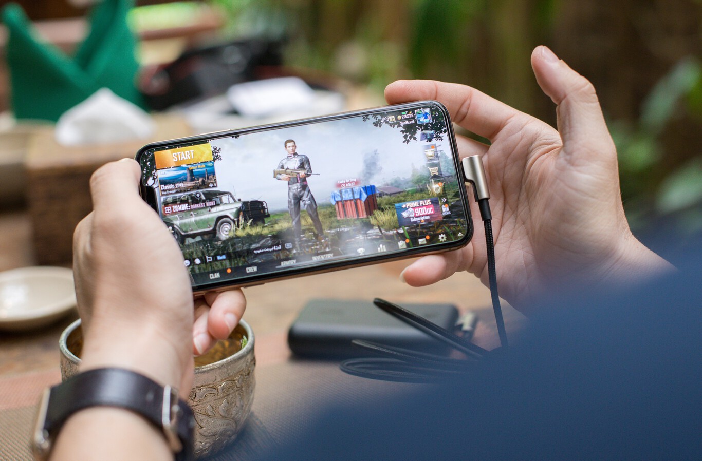 Consolas de Videojuegos: La Popularidad sigue siendo fuerte mientras el dinero real está en el mercado móvil y las microtransacciones